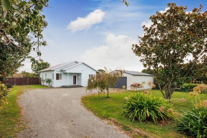 20 Walkers Road, Longburn, Palmerston North - Carousel 1