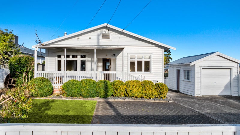 94 Blockhouse Bay Road, Avondale, Auckland - Carousel 1