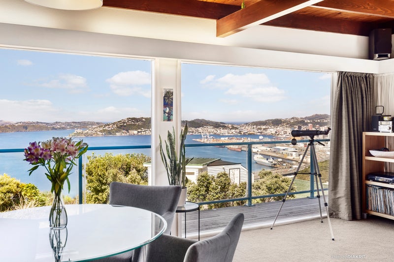 101 Calcutta Street, Khandallah, Wellington - Carousel 2