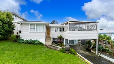 12 Cypress Place, Sunnynook, Auckland - Carousel 1