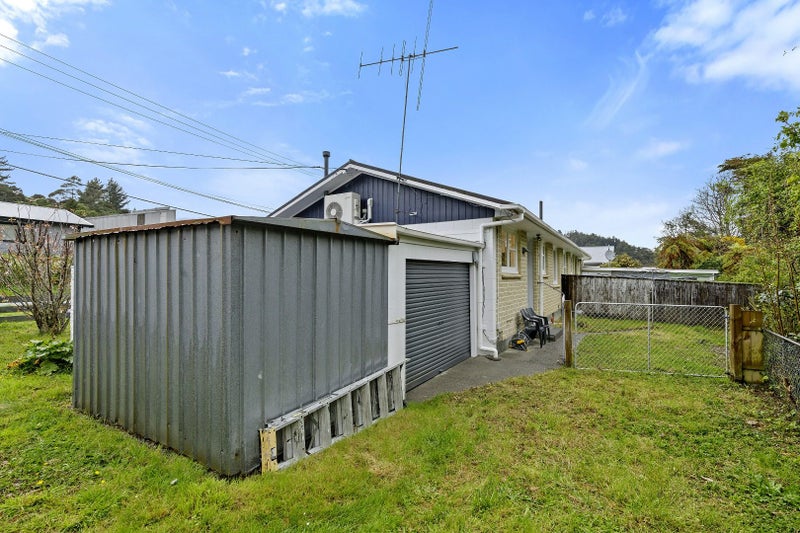 11B Hair Street, Wainuiomata, Lower Hutt - Carousel 11