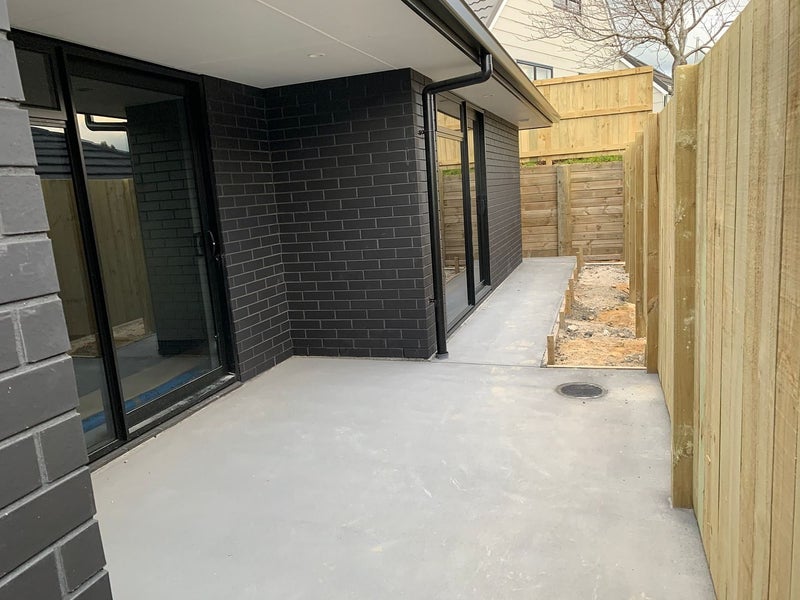 14 Mary Place, Pyes Pa, Tauranga - Carousel 2