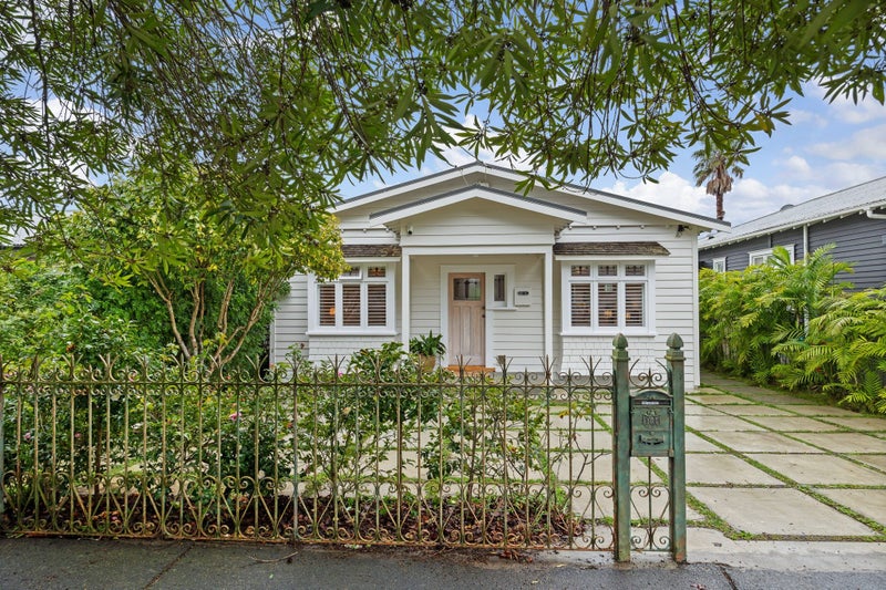 8 Warwick Avenue, Westmere, Auckland - Carousel 1