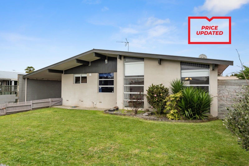 9 Bremworth Avenue, Dinsdale, Hamilton - Carousel 1