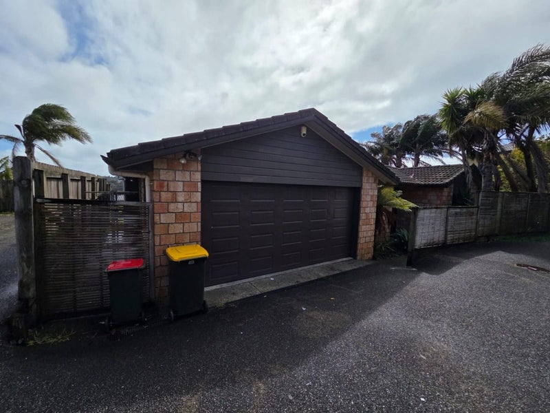 10A Phoenicia Court, The Gardens, Auckland - Carousel 1