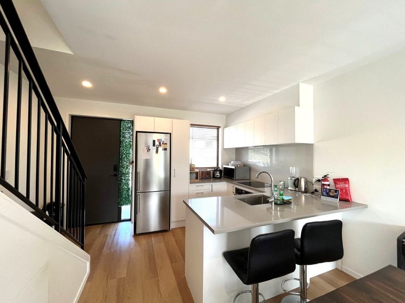46 Tuhono Street, Manukau, Auckland - Carousel 1