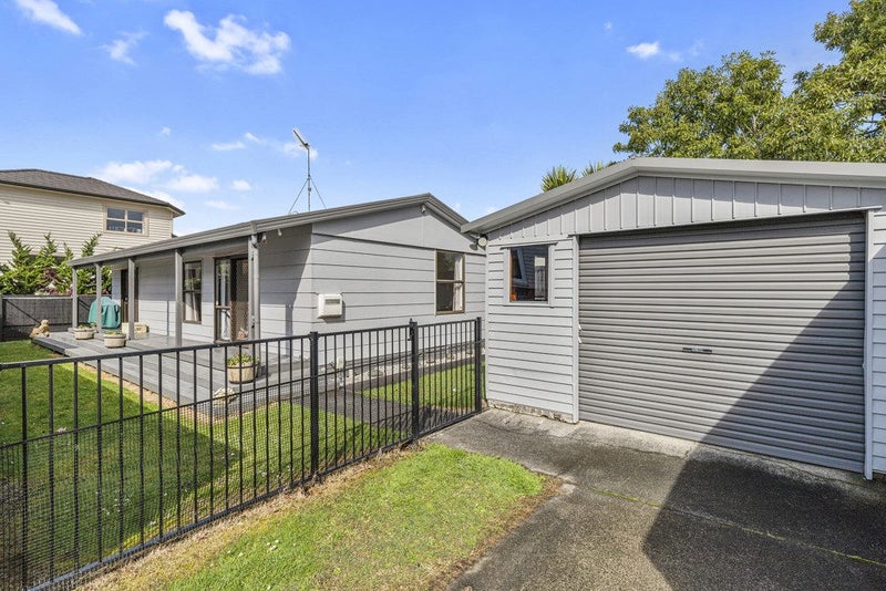 50A Cook Street, Hamilton East, Hamilton - Carousel 1