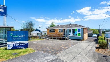 124C Birkenhead Avenue, Birkenhead, Auckland - Carousel 1