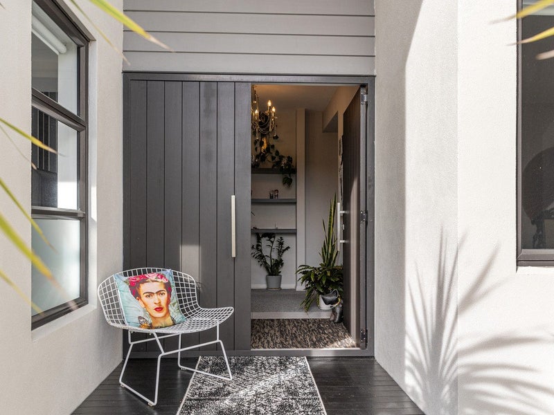 128 Castlewold Drive, Bethlehem, Tauranga - Carousel 1