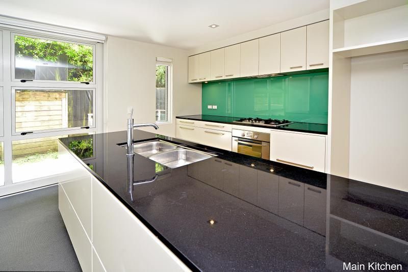 9/21 Birdwood Crescent, Parnell, Auckland - Carousel 2
