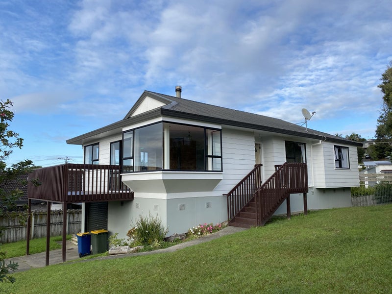 12 Ian Sage Avenue, Torbay, Auckland - Carousel 1