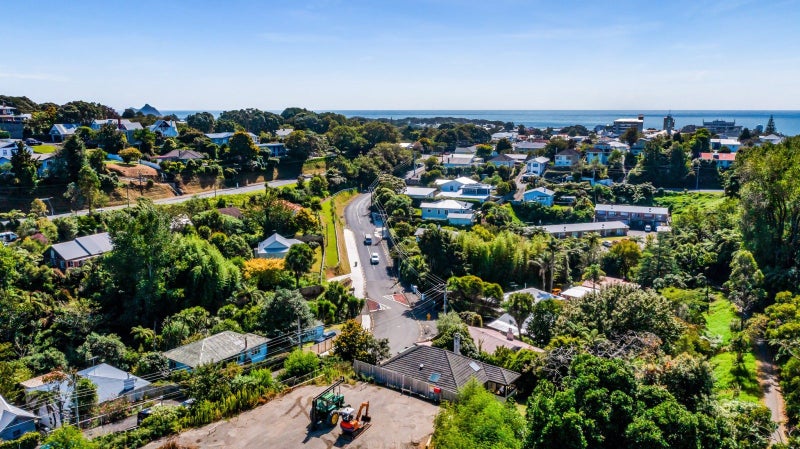 17 Mill Road, Lower Vogeltown, New Plymouth - Carousel 26