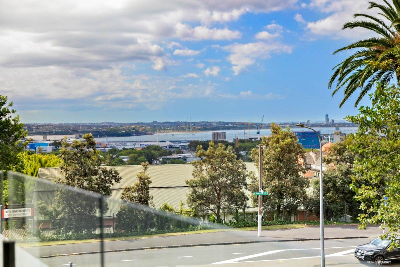 103/15 Hopetoun Street, Freemans Bay, Auckland - Carousel 1