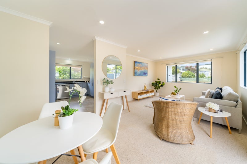 20 Phar Lap Grove, Trentham, Upper Hutt - Carousel 2