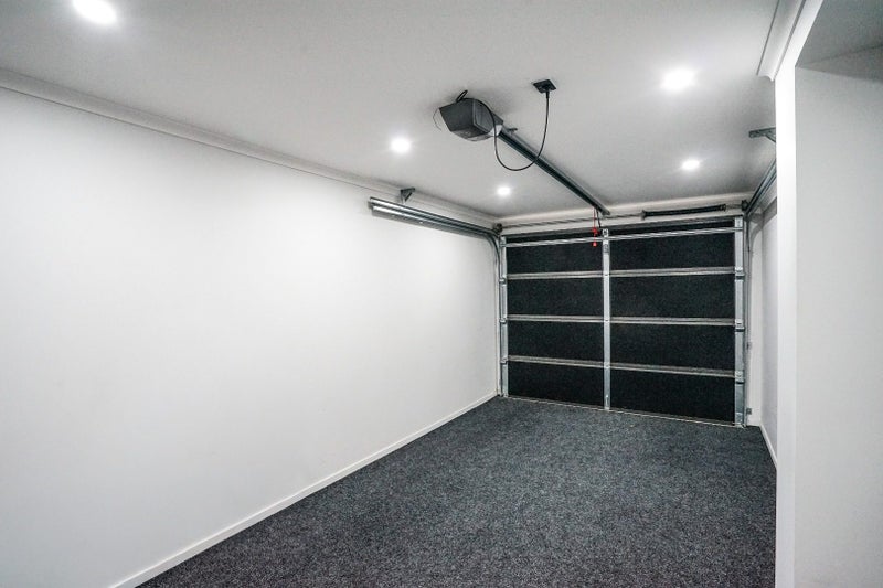 425D Great South Road, Opaheke, Papakura - Carousel 14