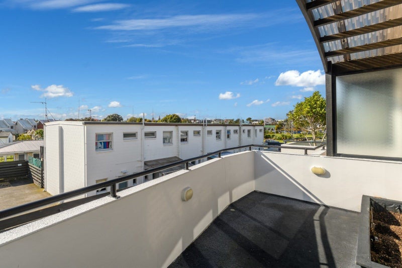 22F Miro Street, Mount Maunganui, Mount Maunganui - Carousel 20