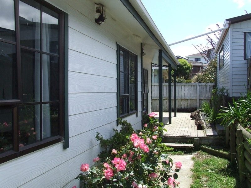 3B Woodridge Drive, Woodridge, Wellington - Carousel 1