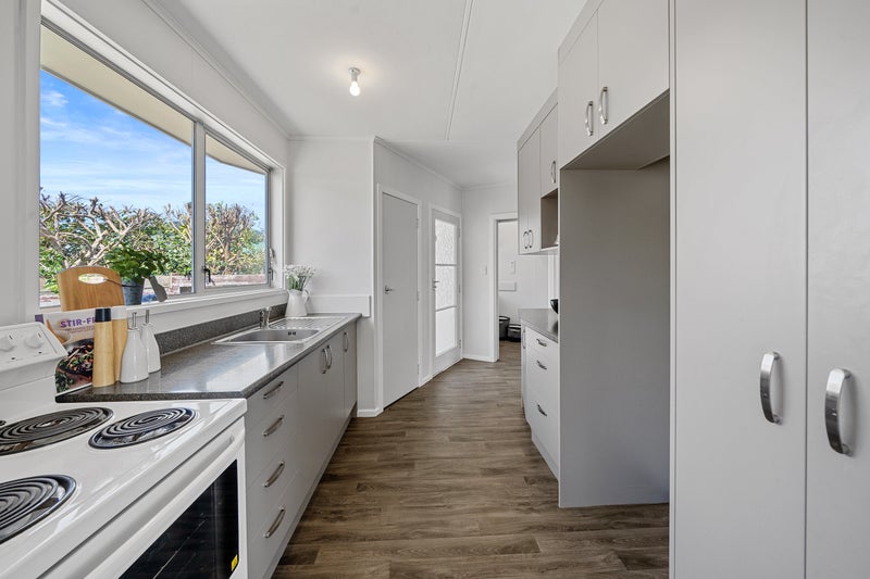 32 Momona Street, Wainuiomata, Lower Hutt - Carousel 2