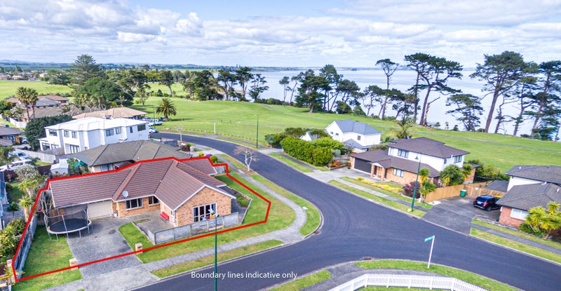 14 Nicholas Gibbons Drive, Clendon Park, Auckland - Carousel 16