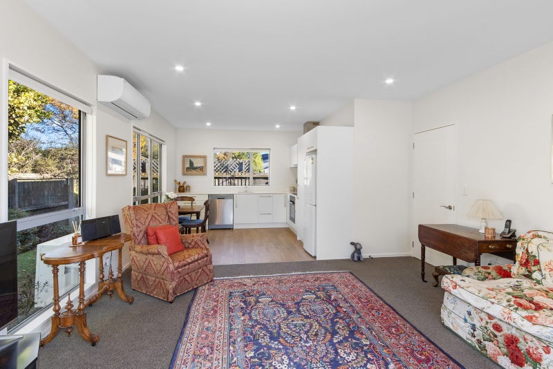 2/361 Avonhead Road, Avonhead, Christchurch - Carousel 2