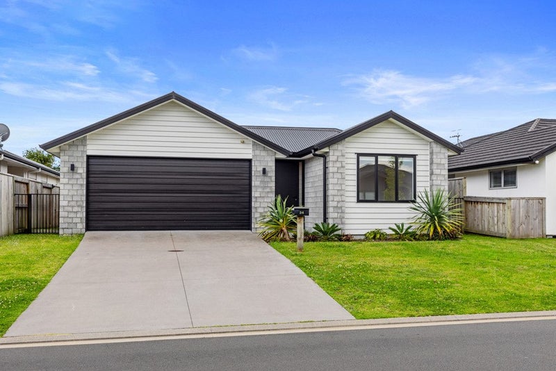 24 Furlong Road, Papamoa - Carousel 1