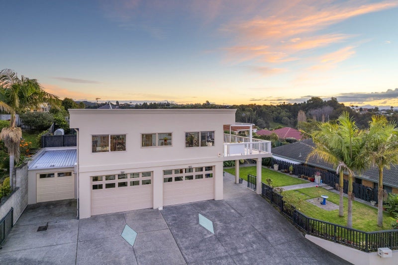 20 Bayvista Close, Welcome Bay, Tauranga - Carousel 2
