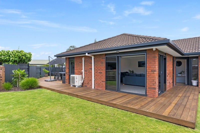 11A Jasmine Place, Mount Maunganui, Mount Maunganui - Carousel 2
