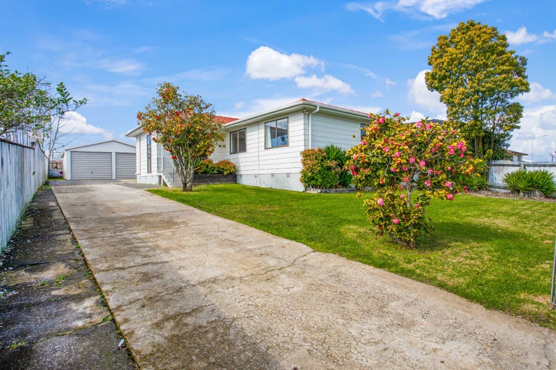 74 Mahunga Drive, Favona, Auckland - Carousel 1