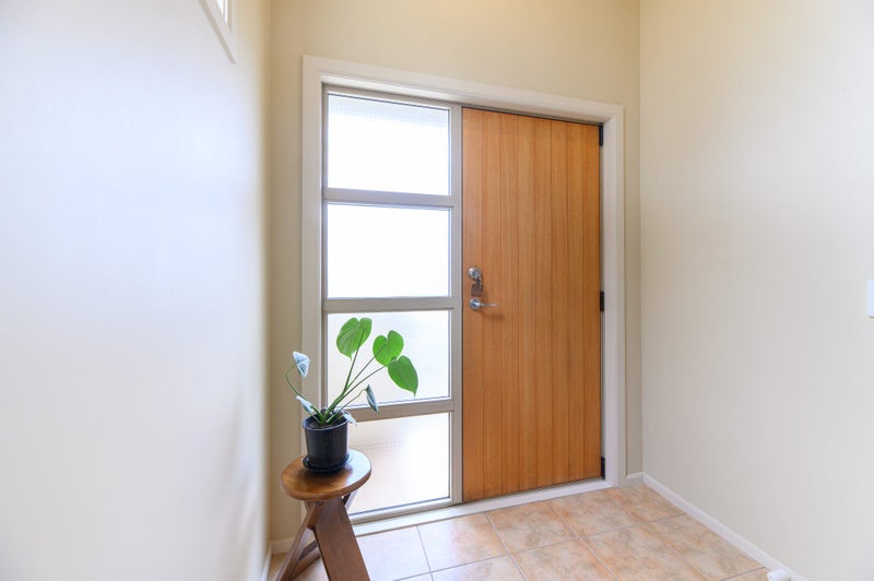 25 Belle Verde Drive, Sunnynook, Auckland - Carousel 2