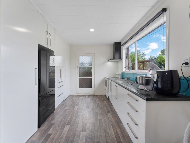 3/125 Lemon Street, New Plymouth, New Plymouth - Carousel 1