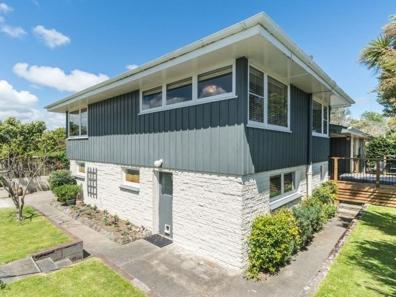 17 Swansea Street, Hokowhitu, Palmerston North - Carousel 21