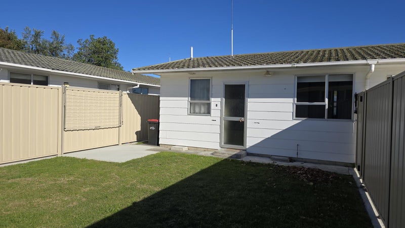 1/9 Lyttelton Crescent, Tamatea, Napier - Carousel 2