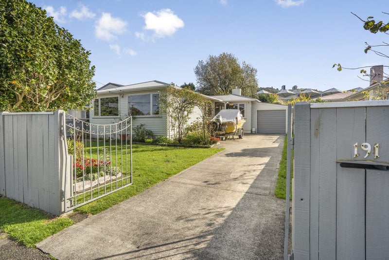 191 Taita Drive, Avalon, Lower Hutt - Carousel 1