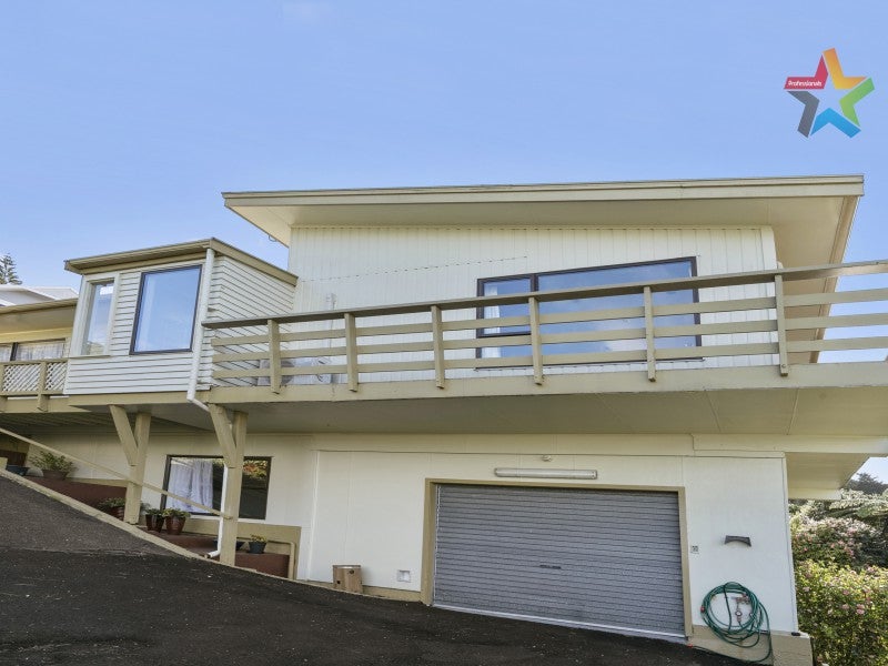 10 Jacaranda Grove, Maungaraki, Lower Hutt - Carousel 20