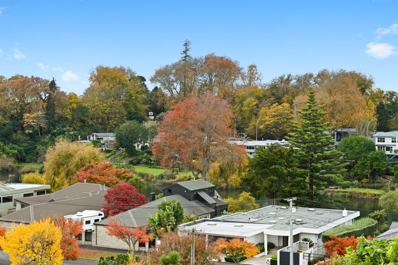 44 Beerescourt Road, Beerescourt, Hamilton - Carousel 2