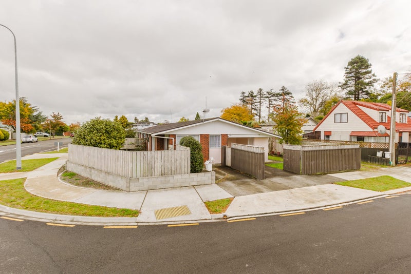 83 Monrad Street, Highbury, Palmerston North - Carousel 1