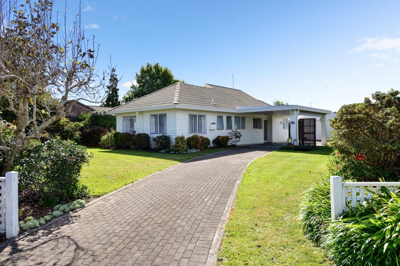 35 Halyard Close, Flagstaff, Hamilton - Carousel 1