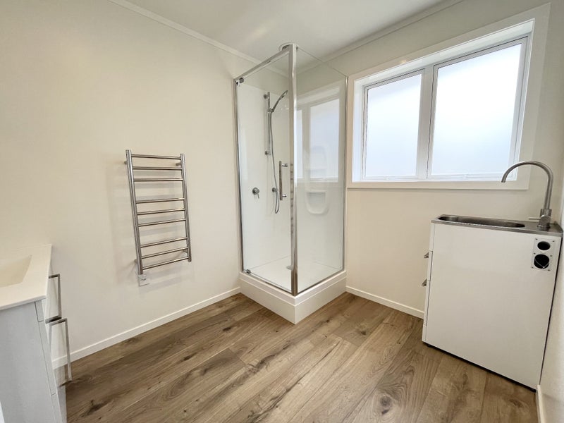 2/72 Paihia Road, Onehunga, Auckland - Carousel 6