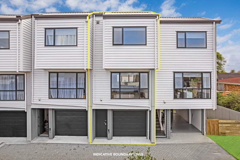 7/45 Dale Crescent, Pakuranga, Auckland - Carousel 1