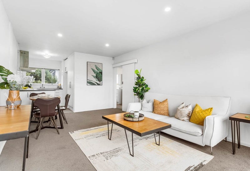 6/11 Tawera Road, Greenlane, Auckland - Carousel 2