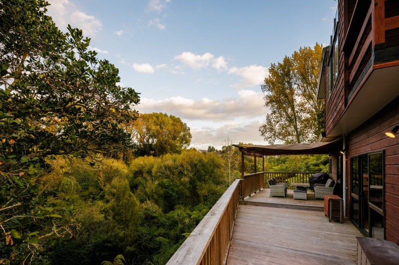 26 Cranwell Place, Hillcrest, Hamilton - Carousel 3