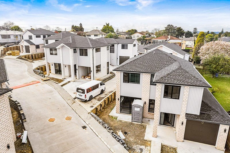 29B Dreadon Road, Manurewa, Auckland - Carousel 1