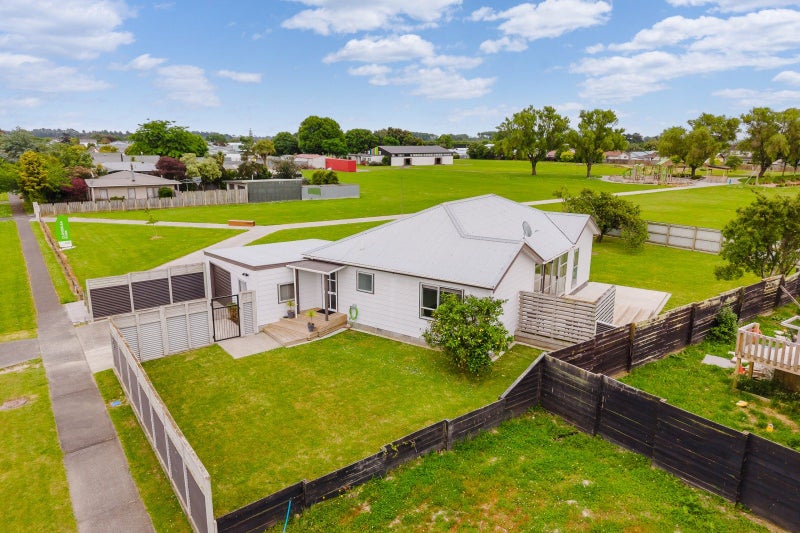 73 Herbert Avenue, Cloverlea, Palmerston North - Carousel 17