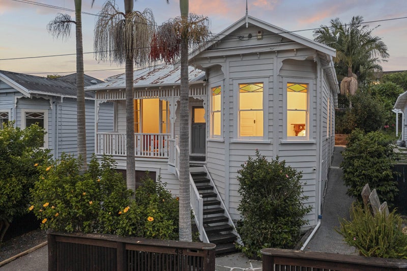 43 Baildon Road, Grey Lynn, Auckland - Carousel 1