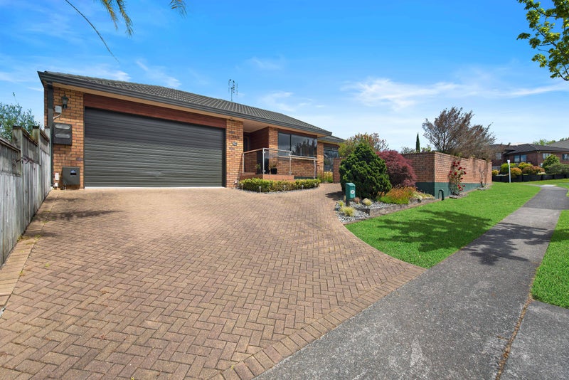 230 Grandview Road, Western Heights, Hamilton - Carousel 1