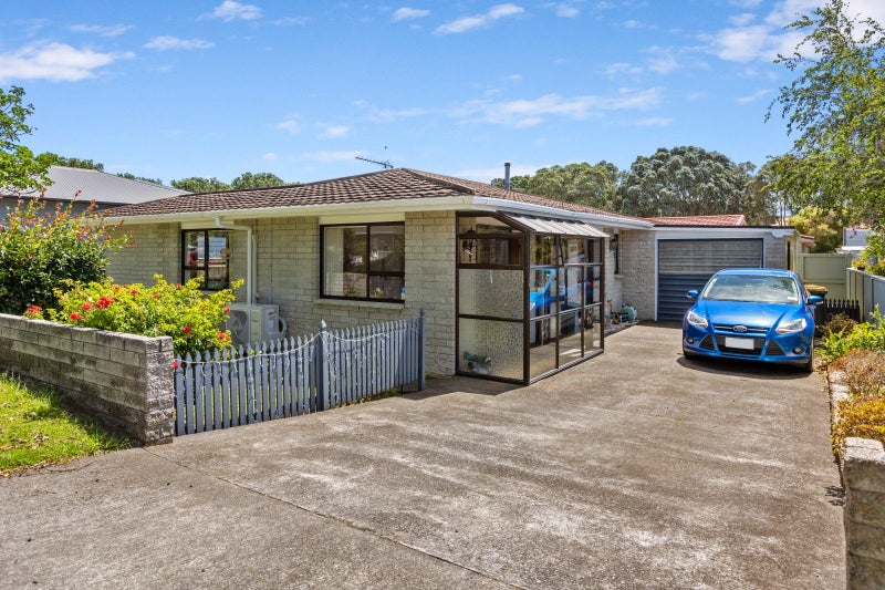 3 Bell Street, Welbourn, New Plymouth - Carousel 2
