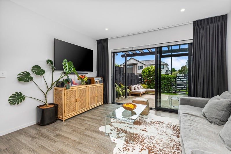 10 Timbermill Road, Whenuapai, Auckland - Carousel 2