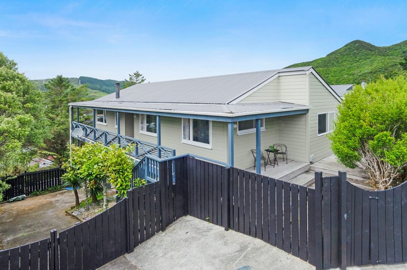 79 Thurleigh Grove, Karori, Wellington - Carousel 2