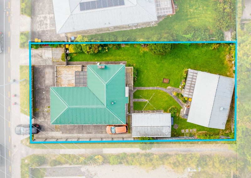 255 Te Atatu Road, Te Atatu South, Auckland - Carousel 1