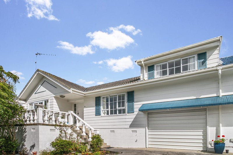 1/6 Mahuta Grove, Northcote, Auckland - Carousel 2